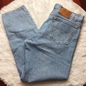 LEVI’S Men’s Vintage 550 Light Wash Jeans